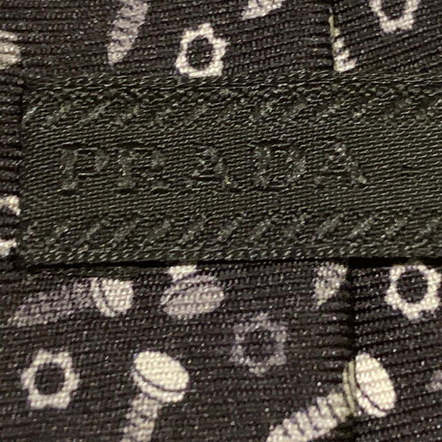 PRADA(プラダ)のPRADA ネクタイ メンズのファッション小物(ネクタイ)の商品写真