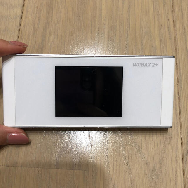 au(エーユー)のWiMAX2+  W05 Speed Wifi NEXT スマホ/家電/カメラのスマートフォン/携帯電話(その他)の商品写真