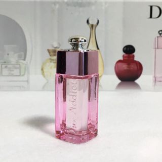 ディオール(Dior)の★週末限定お値下げ中★Addict2 アディクト2 【5ml 】(香水(女性用))