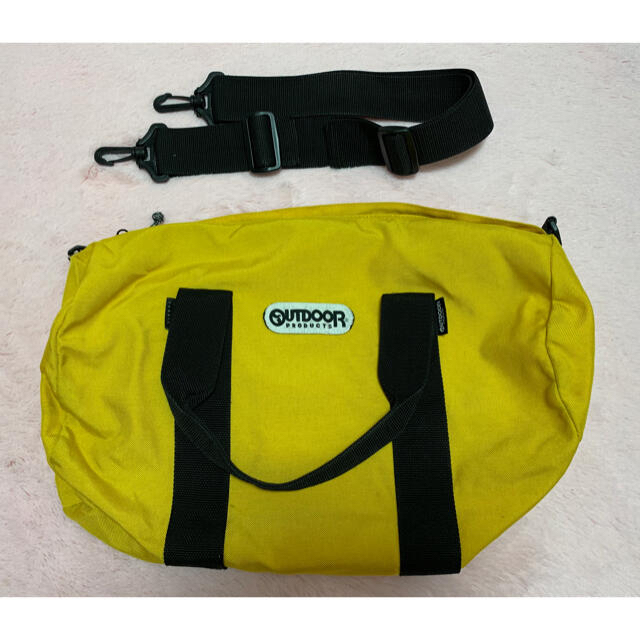 OUTDOOR(アウトドア)のOUTDOOR アウトドア ボストンバッグ(46×21×21) イエロー 肩紐付 レディースのバッグ(ボストンバッグ)の商品写真