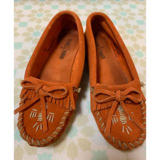 Minnetonka(オレンジ/橙色系)のフリマアイテム一覧 Minnetonka(オレンジ/橙色系)のフリマアイテム一覧
