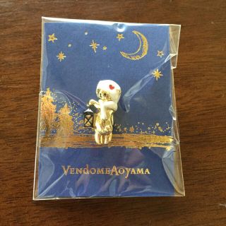 ヴァンドームアオヤマ(Vendome Aoyama)のヴァンドーム青山　Vendome Aoyama　ノベルティ　ピンバッジ(ブローチ/コサージュ)