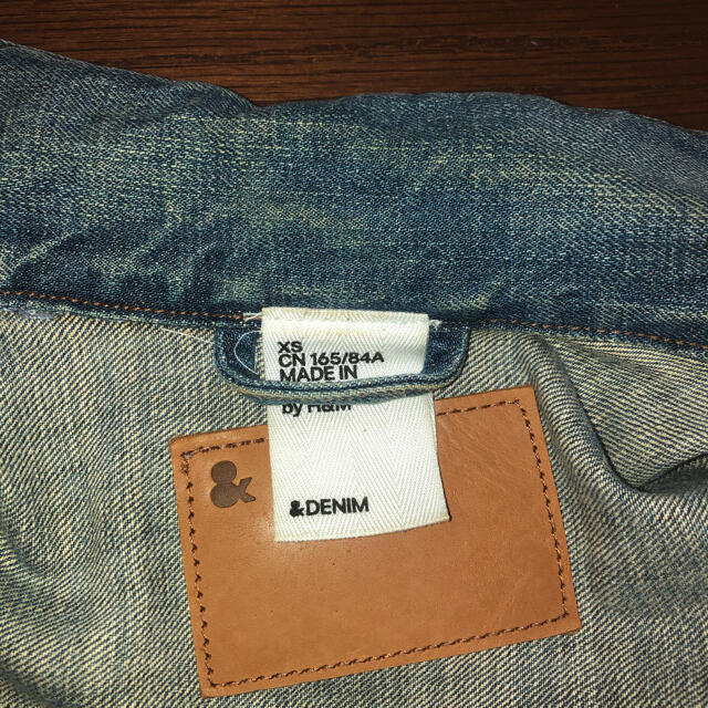 H&M(エイチアンドエム)のデニムジャケット　H&M メンズのジャケット/アウター(Gジャン/デニムジャケット)の商品写真