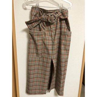 ザラ(ZARA)のZARA チェック　タイト　スカート(ひざ丈スカート)