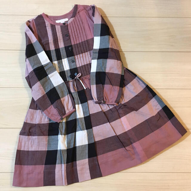 美品 BURBERRY CHILDREN バーバリー ワンピース ８Ｙ 128㎝のサムネイル