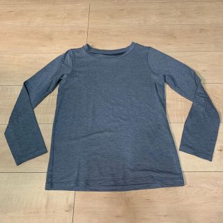 ユニクロ(UNIQLO)のユニクロ　ヒートテックEXTRA WARM☆グレー☆140(下着)