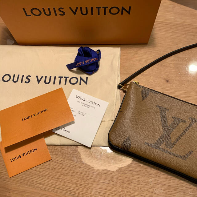 2022年製 新品】 LOUIS 【正月大特価】ポシェット・ドゥーブルジップ