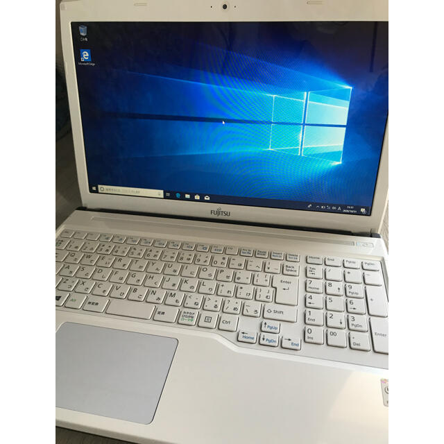 ノートパソコン　FUJITSU FMV−LIFEBOOK AH FMVA42SW