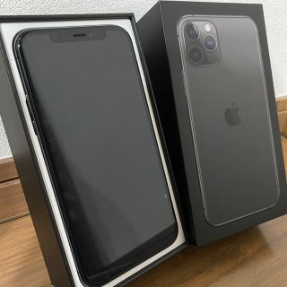 アイフォーン(iPhone)のaiai様　専用(スマートフォン本体)