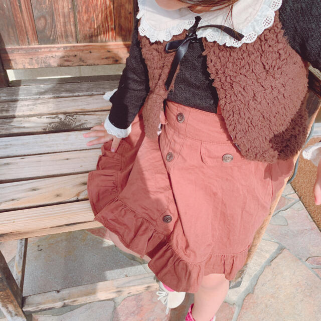 ハンドメイド子供服　もこもこベスト　 キッズ/ベビー/マタニティのキッズ服女の子用(90cm~)(ジャケット/上着)の商品写真