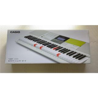 カシオ(CASIO)のCASIO光ナビゲーションLK-511 ×スタンドSET 美品　(キーボード/シンセサイザー)