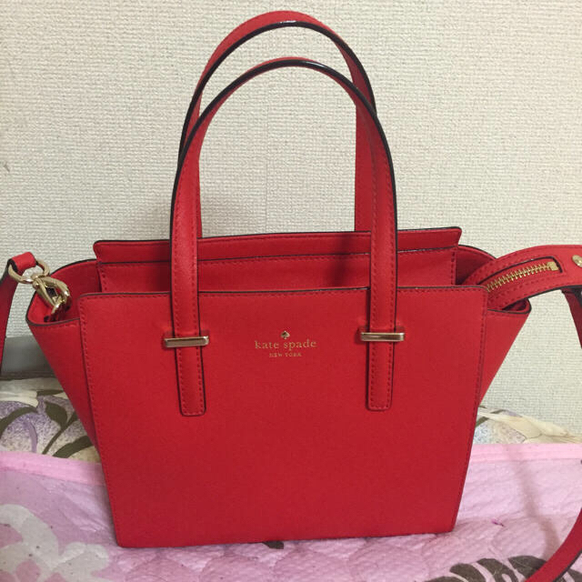 kate spade new york(ケイトスペードニューヨーク)のケイトスペード  即決の方のみ値下げ可 レディースのバッグ(ショルダーバッグ)の商品写真