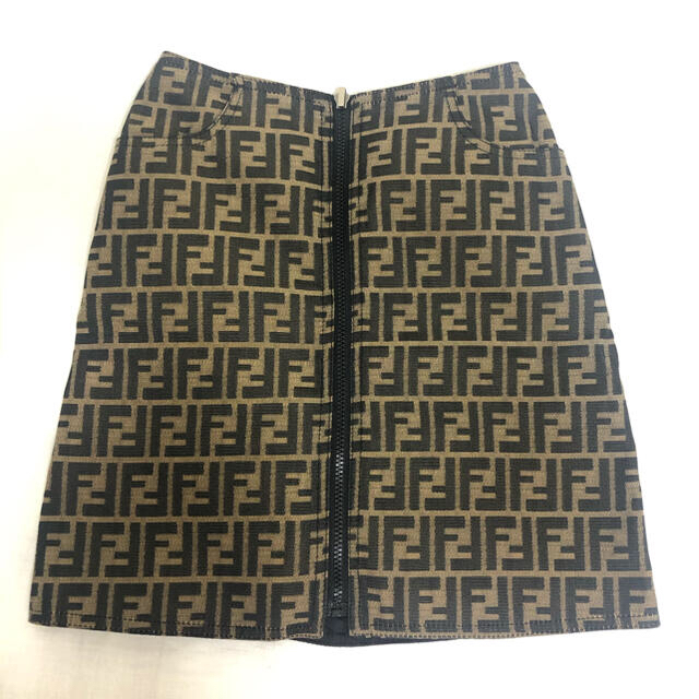 FENDI(フェンディ)のFENDI ズッカ柄　スカート レディースのスカート(ミニスカート)の商品写真