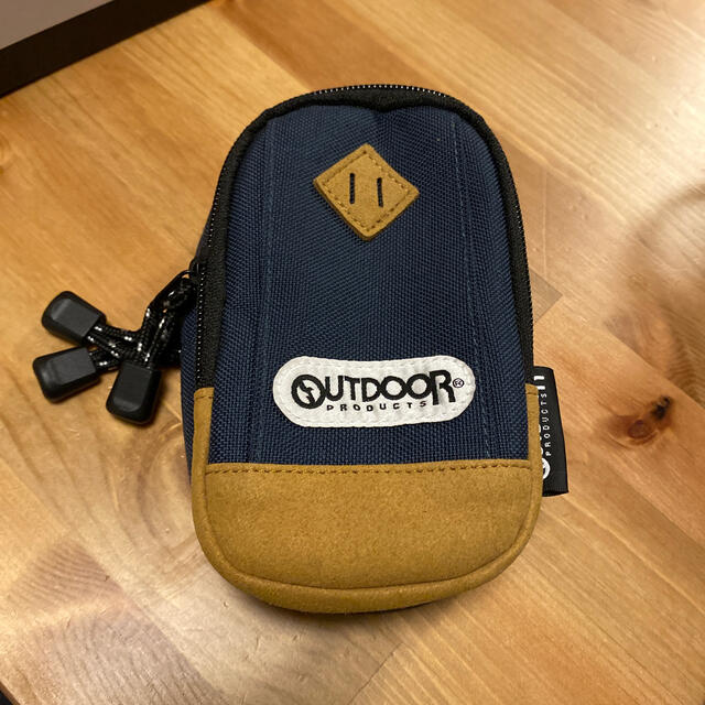 OUTDOOR(アウトドア)のアウトドア　ミニバック レディースのバッグ(ボディバッグ/ウエストポーチ)の商品写真