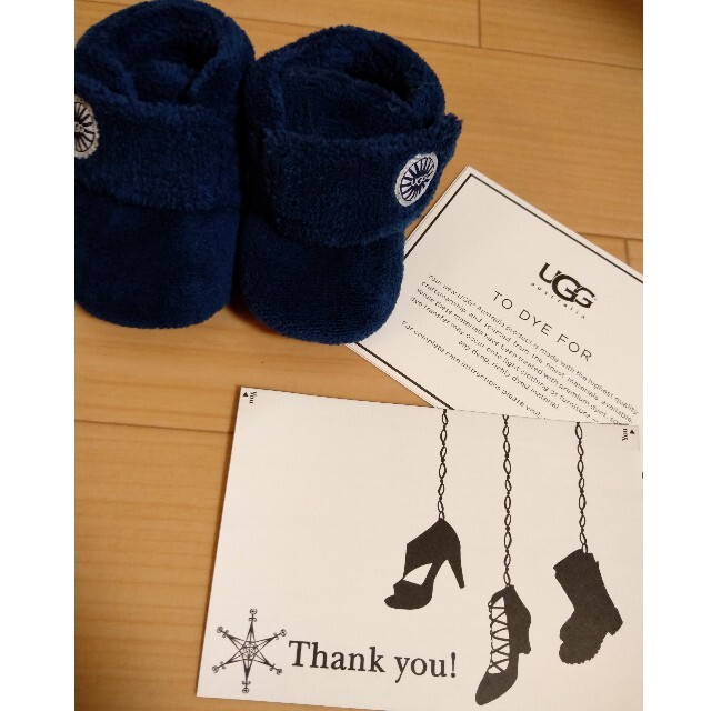 UGG(アグ)のUGG ベビーブーツ　ファーストシューズ キッズ/ベビー/マタニティのベビー靴/シューズ(~14cm)(ブーツ)の商品写真