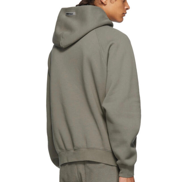 FEAR OF GOD(フィアオブゴッド)のXLサイズ FEAR OF GOD ESSENTIALS パーカー チャコール メンズのトップス(パーカー)の商品写真