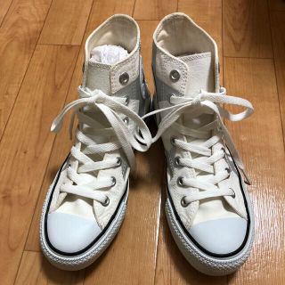 CONVERSE(スニーカー ・ シルバー/銀色系)のフリマアイテム一覧 CONVERSE(スニーカー ・ シルバー/銀色系)のフリマアイテム一覧
