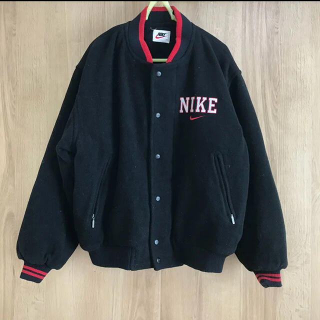 NIKE(ナイキ)の90‘s ナイキ  ブルゾン　スタジャン メンズのジャケット/アウター(スタジャン)の商品写真