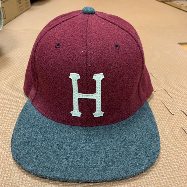 HUF(ハフ)のHUF キャップ メンズの帽子(キャップ)の商品写真