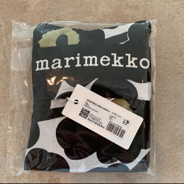 marimekko(マリメッコ)の【新品】マリメッコ マイバッグ  エコバッグ ウニッコ 黒  レディースのバッグ(エコバッグ)の商品写真