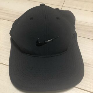 ナイキ(NIKE)の【即日発送】NIKE 帽子　ブラック(キャップ)