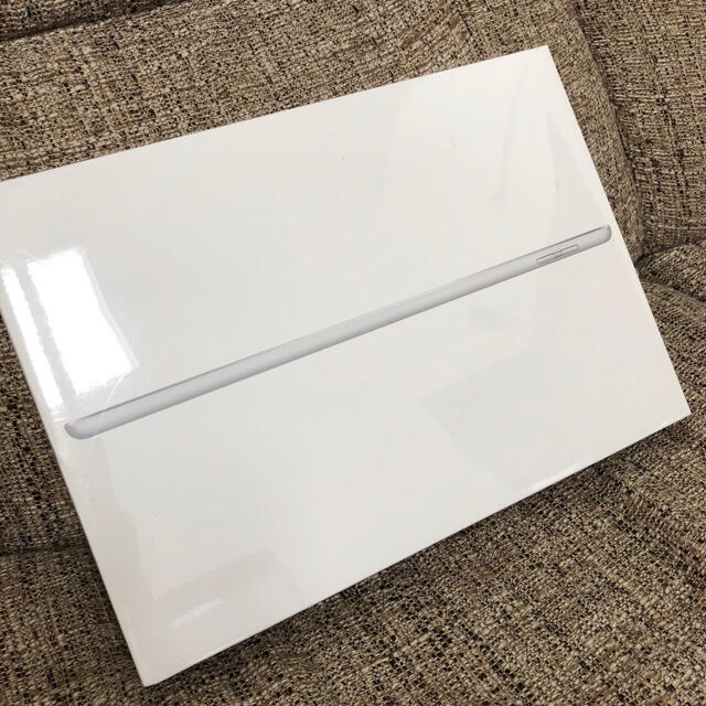 新品未開封　iPad 第7世代 Wi-Fi 128GB MW782J/A