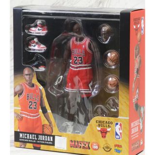 メディコムトイ(MEDICOM TOY)のマフェックス No.100 MAFEX Michael Jordan フィギィア(その他)