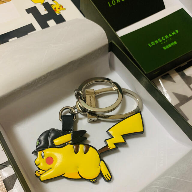 LONGCHAMP - ロンシャン×ピカチュウキーホルダー♡の通販 by LONGCHAMP - ロンシャン×ピカチュウキーホルダー♡の通販 by