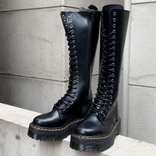 ドクターマーチン(Dr.Martens)の【激レア】Dr.Martens BRITAIN UK5 黒 厚底 20ホール(ブーツ)