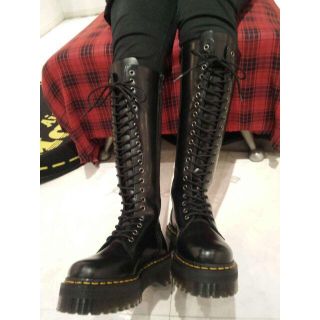 Dr.Martens - 【激レア】Dr.Martens BRITAIN UK5 黒 厚底 20ホール