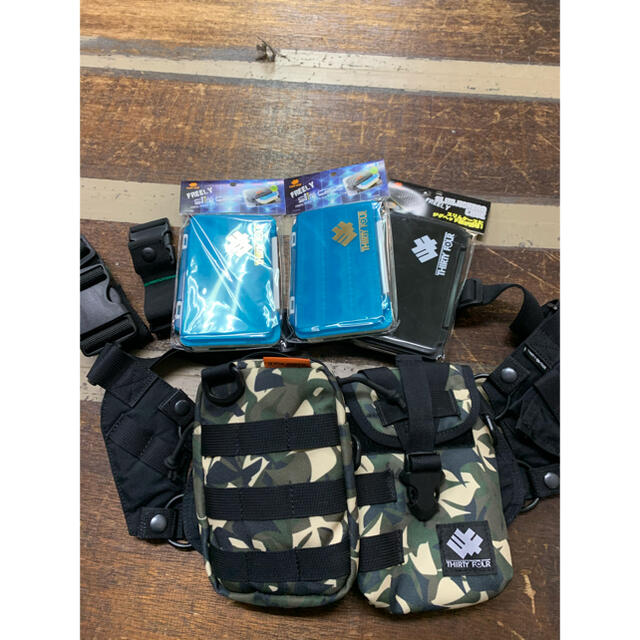 新品未使用】34 FREELY レッグバッグ+ワームケース+ジグヘッドケース