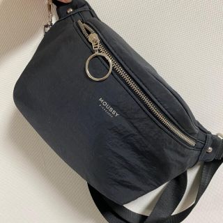 マウジー(moussy)のmoussy ショルダーウエストポーチ　これ以上値下げしません(ボディバッグ/ウエストポーチ)