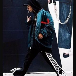 BALENCIAGA(ブルゾン)のフリマアイテム一覧 BALENCIAGA(ブルゾン)のフリマアイテム一覧