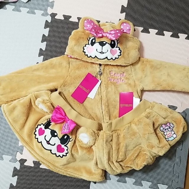 EARTHMAGIC(アースマジック)のシルキーマフィー❤️セットアップ キッズ/ベビー/マタニティのキッズ服女の子用(90cm~)(ジャケット/上着)の商品写真