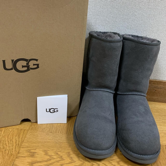 【美品】最終お値下げ‼︎ UGG クラシックショートグレーUS8 25.0cm