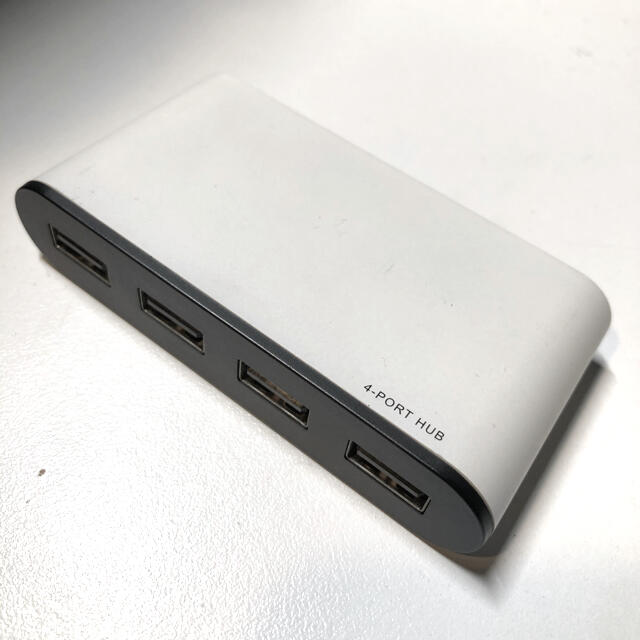 Buffalo(バッファロー)のUSB2.0ハブ BSH4U15 バッファローコクヨ スマホ/家電/カメラのPC/タブレット(PC周辺機器)の商品写真