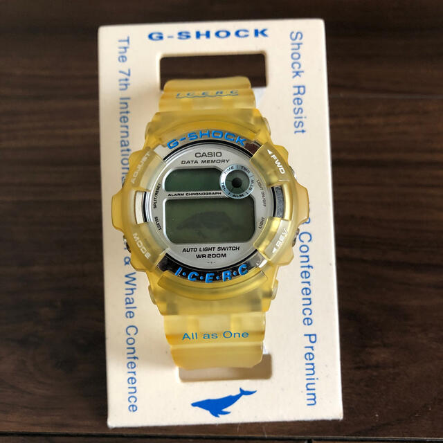 G-SHOCK(ジーショック)のG-SHOCK 限定品 DW-9200K-2-AVT第7回イルカ・クジラモデル メンズの時計(腕時計(デジタル))の商品写真