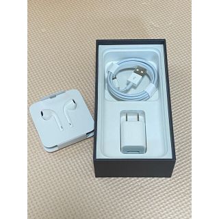 アイフォーン(iPhone)のiPhone 純正　イヤホン　充電器　セット(バッテリー/充電器)