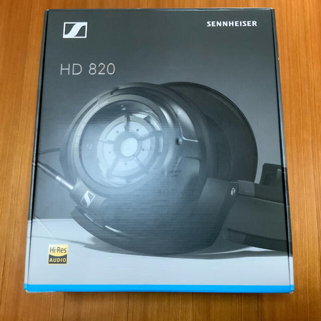 SENNHEISER(ゼンハイザー)のSENNHEISER HD 820 国内正規品 密閉型ヘッドホン スマホ/家電/カメラのオーディオ機器(ヘッドフォン/イヤフォン)の商品写真