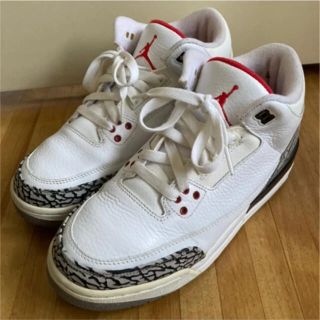 ナイキ(NIKE)のNIKE AIR JORDAN 3 RETRO GS 6.5Y(スニーカー)