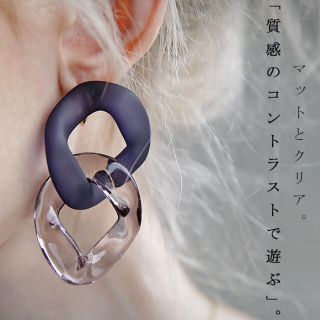 アンティカ(antiqua)のantiqua ピアス(ピアス)