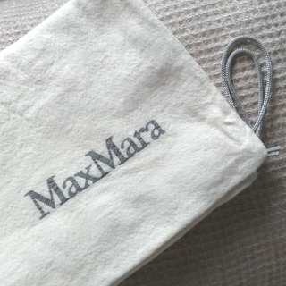 マックスマーラ(Max Mara)の☆MaxMara☆ 巾着　グレーのロゴプリント(トートバッグ)