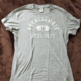 アバクロンビーアンドフィッチ(Abercrombie&Fitch)の[美品]Abercrombie&Fitch　ロゴTシャツ　グレー(Tシャツ/カットソー(半袖/袖なし))