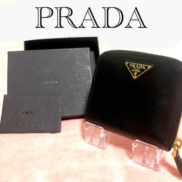 コンパスサイズ素材PRADA 財布