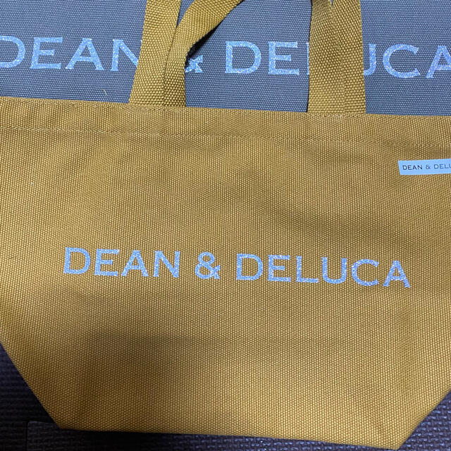 DEAN & DELUCA(ディーンアンドデルーカ)のディーンアンドデルーカ　チャリティートート　2点セット レディースのバッグ(トートバッグ)の商品写真