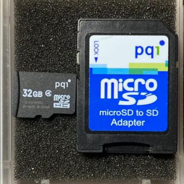 microSD 32GB SD変換アダプター付き スマホ/家電/カメラのPC/タブレット(PC周辺機器)の商品写真