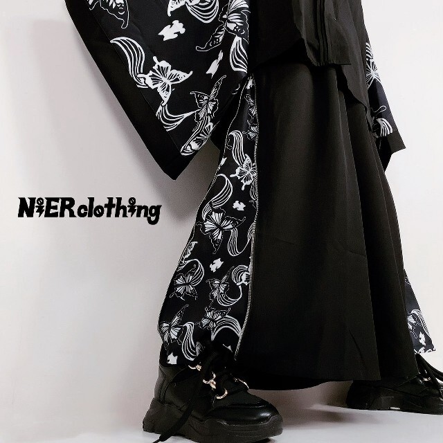 NieR  2WAY ZIP WIDE PANTS【蝶柄】