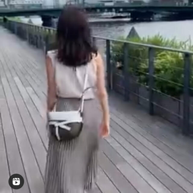 LOEWE - ロエベ ゲート スモールの通販 by 断捨離中 お LOEWE - ロエベ ゲート スモールの通販 by 断捨離中 お