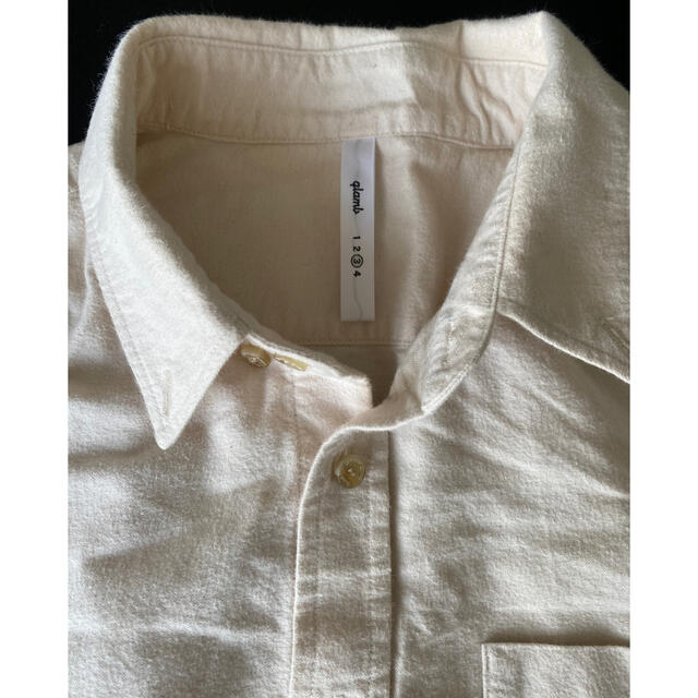 glamb(グラム)のglamb 白　長袖シャツ　M メンズのトップス(Tシャツ/カットソー(七分/長袖))の商品写真