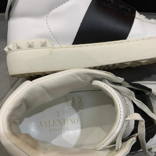 VALENTINO(ヴァレンティノ)のヴァレンティノ　スニーカー　セール中❗️ レディースの靴/シューズ(スニーカー)の商品写真